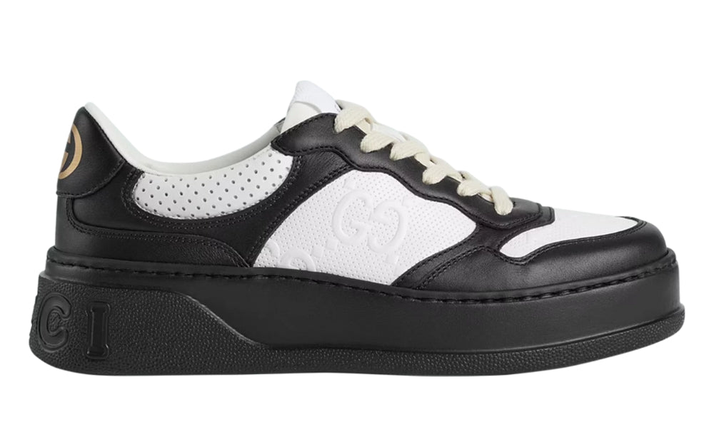 Gucci Wmns GG Embossed Sneaker 'Black White' - ARABIA LUXURT