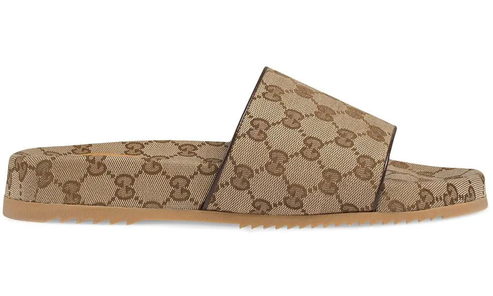 Gucci GG Supreme print slides - ARABIA LUXURY