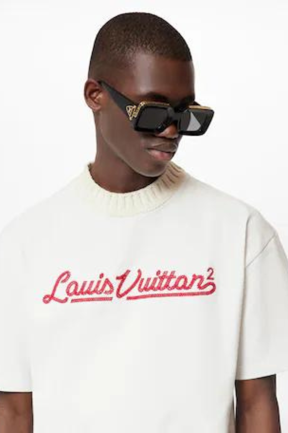 EMBROIDERED LOUIS VUITTON MOCKNECK TEE