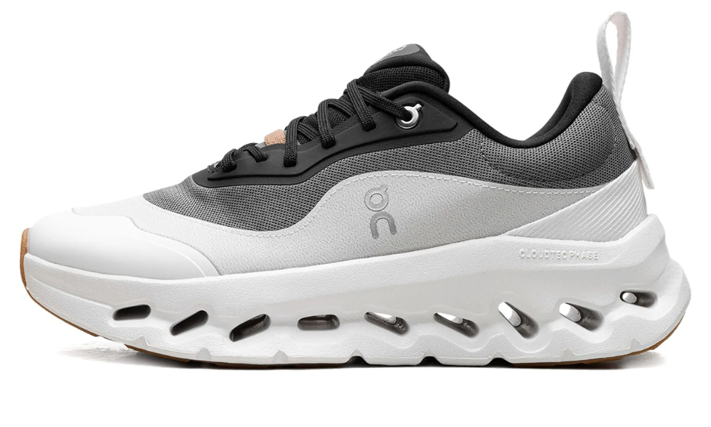 On Running x Loewe Cloudtilt 2 "Black/White" - 