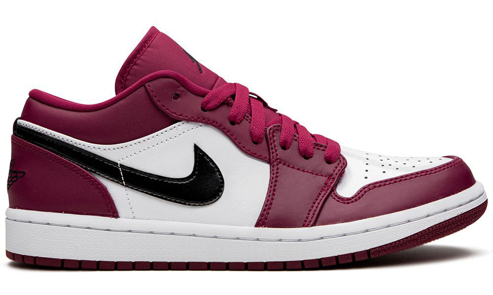 Air Jordan 1 Low "Noble Red" sneakers - ARABIA LUXURY