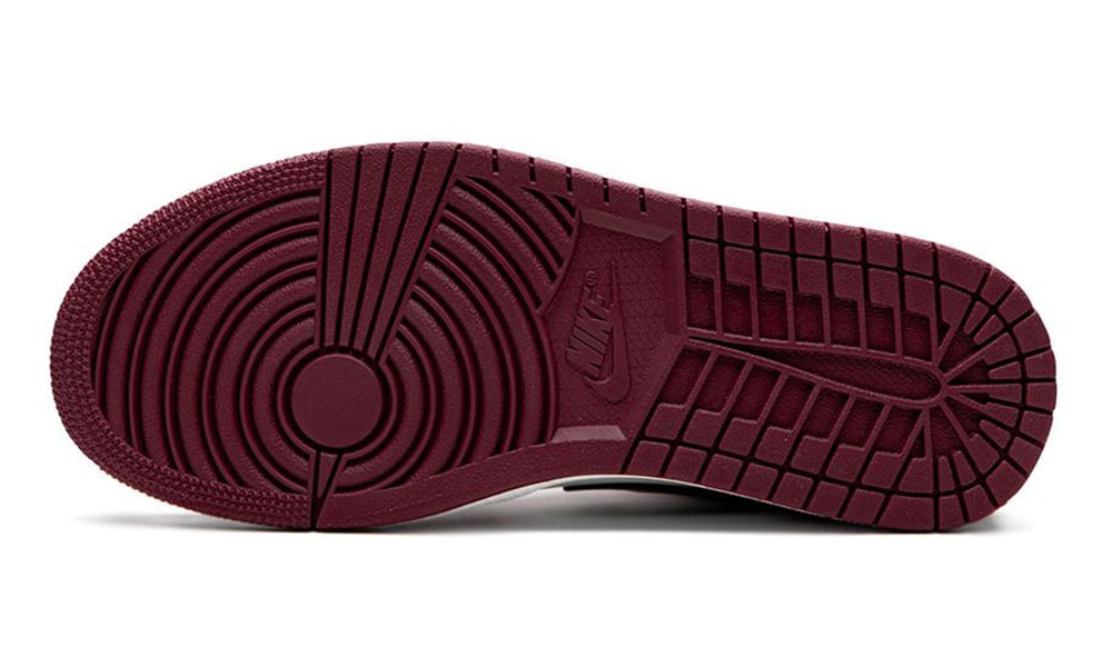 Air Jordan 1 Low "Noble Red" sneakers - ARABIA LUXURY