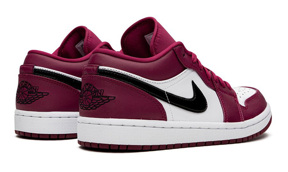 Air Jordan 1 Low "Noble Red" sneakers - ARABIA LUXURY