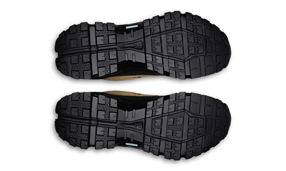 On  Cloudrock Low Waterproof 'Hunter  Black' -