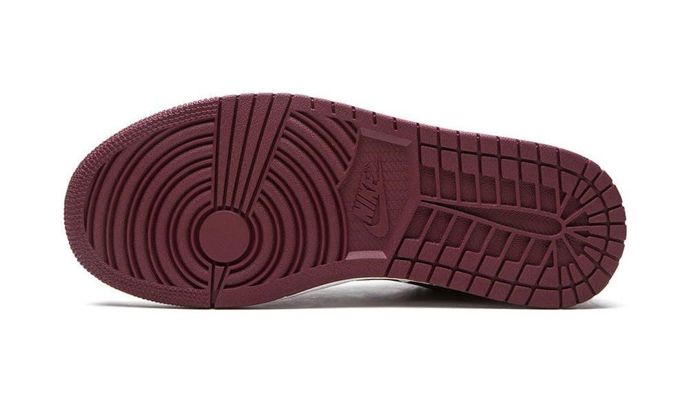 Nike Air Jordan 1 Mid SE Black Dark "Beetroot" - ARABIA LUXURY