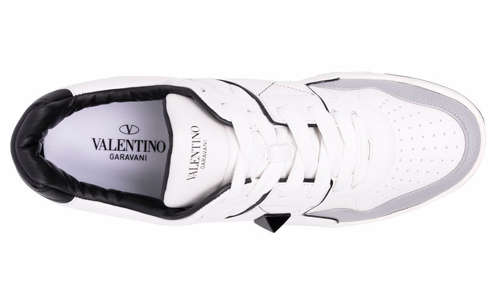 Valentino Garavani One Stud low-top sneakers - ARABIA LUXURY