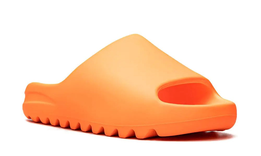 Yeezy Slides "Enflame Orange" - ARABIA LUXURY