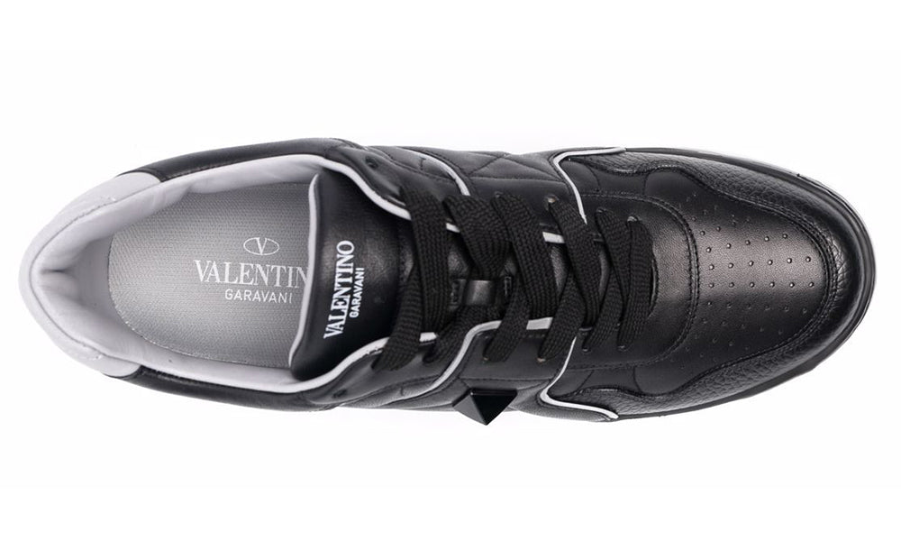 Valentino Garavani logo-print lace-up sneakers - ARABIA LUXURY