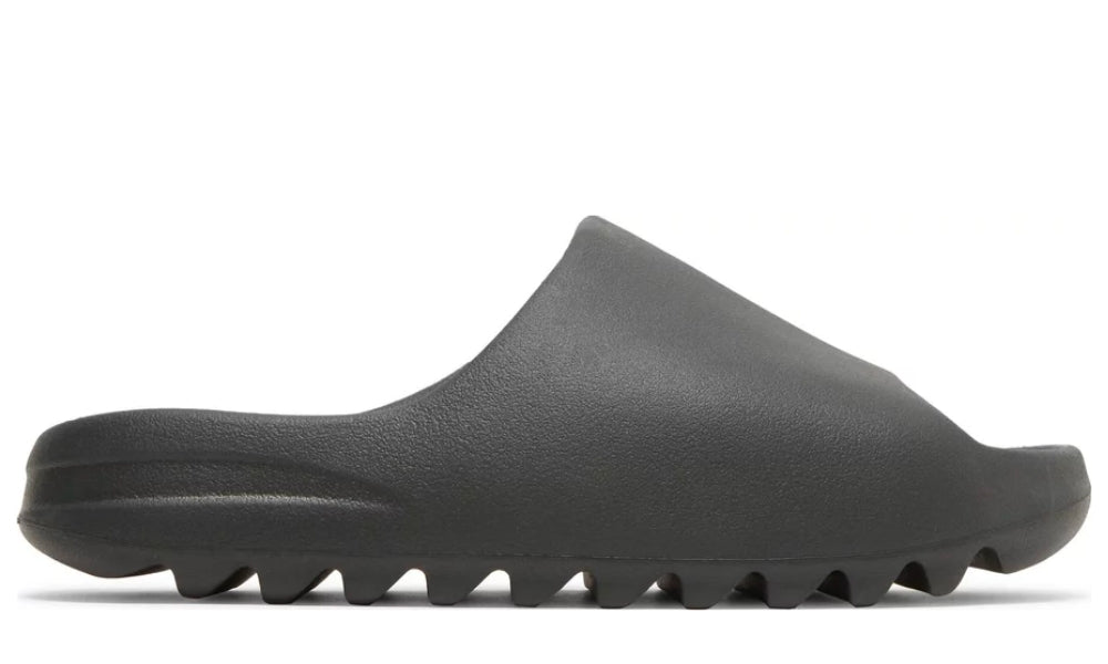 Yeezy Slides  'Onyx' - ARABIA LUXURY