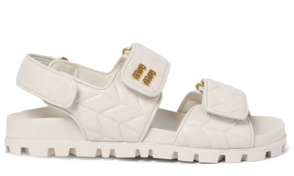 Miu Miu matelassé logo-plaque sandals "white" - 