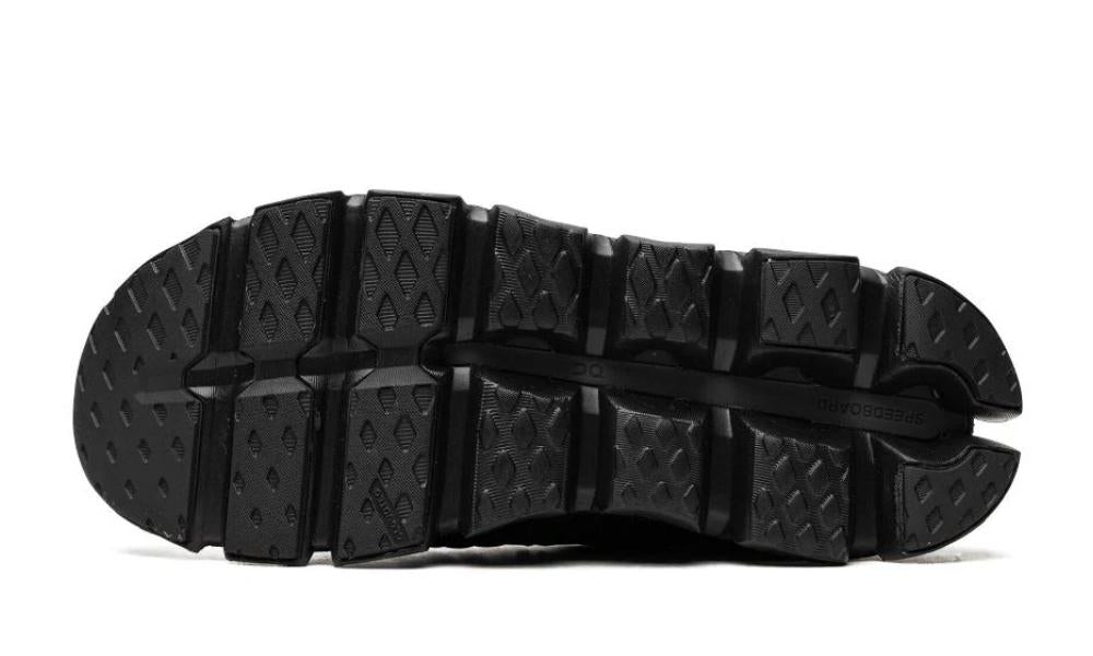 On  Cloudswift 3 'Black' -