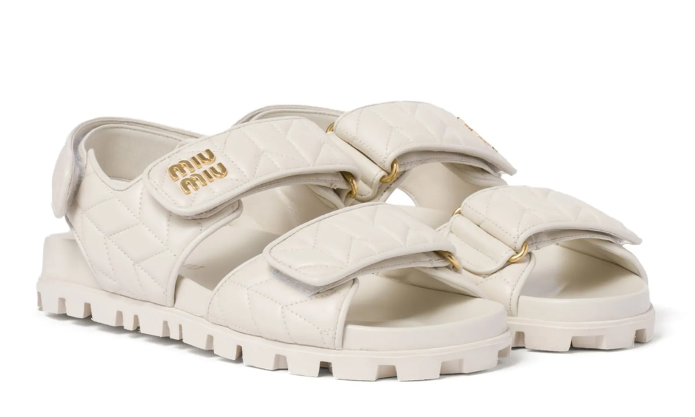 Miu Miu matelassé logo-plaque sandals "white" - 