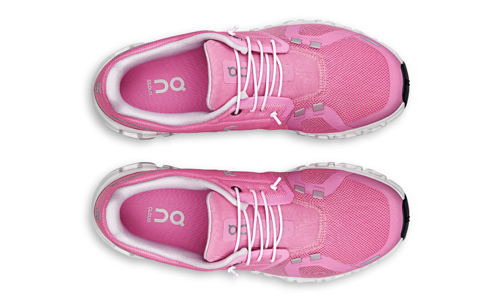 On Cloud 6 'Raspberry White' -