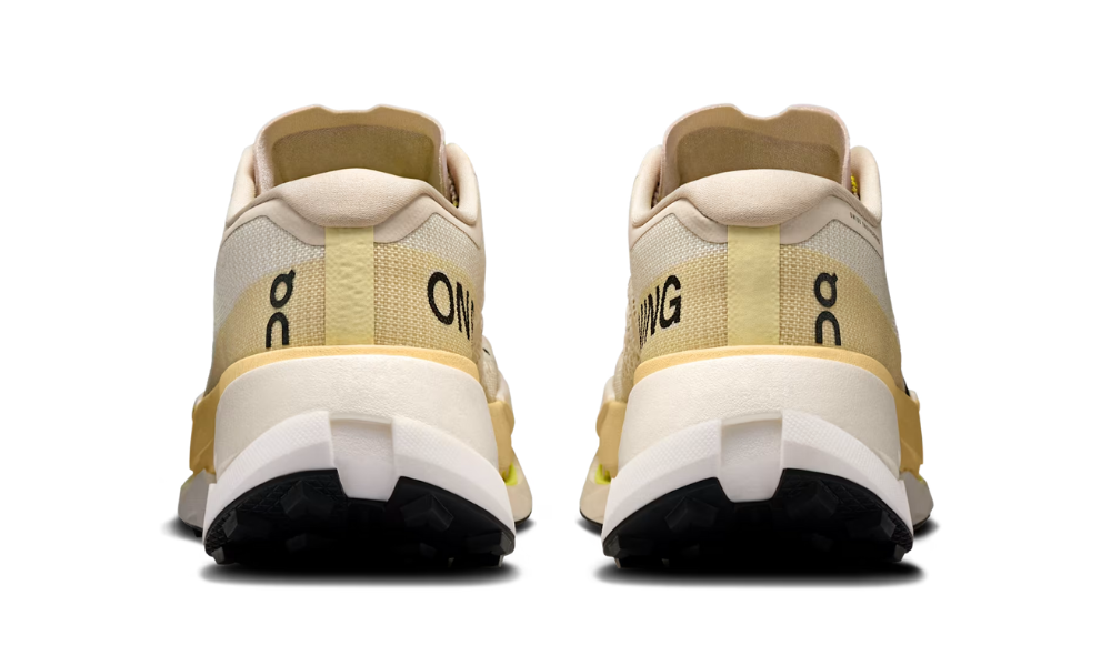 On Running Cloudultra Pro "Pearl | Lychee" - 