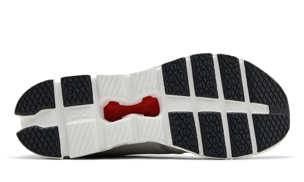 On Cloud X 4 'Silver Flame' -