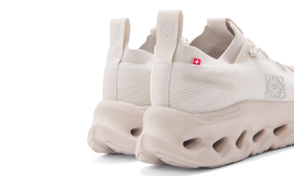 Loewe x Running Cloudtilt "Sand" - 
