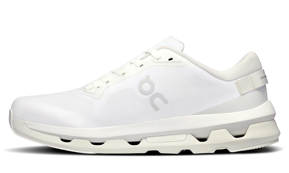 On Cloudzone 'Triple White' -