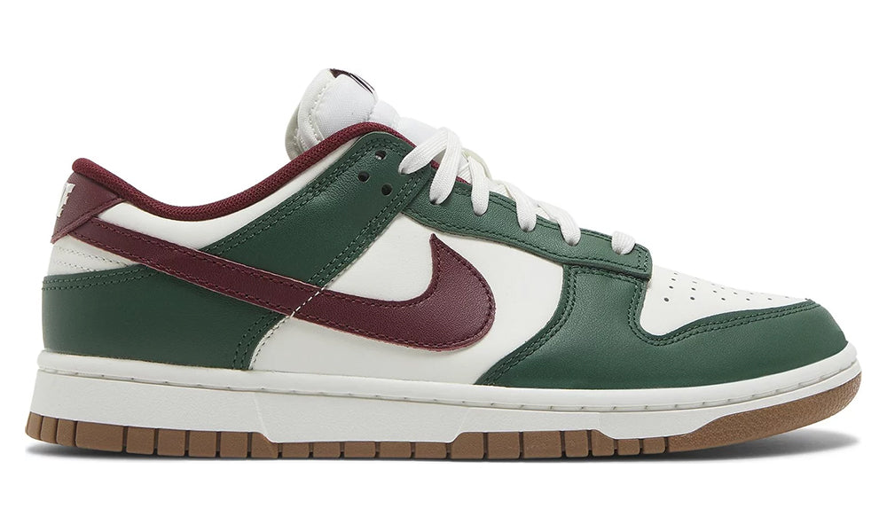 Dunk Low 'Gorge Green Team Red' - ARABIA LUXURY