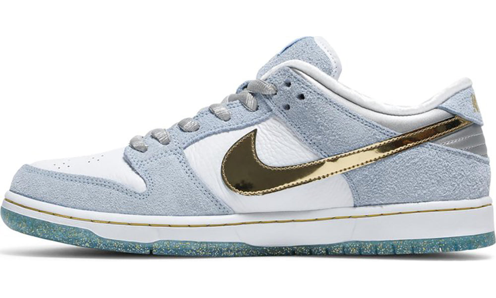 Sean Cliver x Dunk Low SB 'Holiday Special' - ARABIA LUXURY