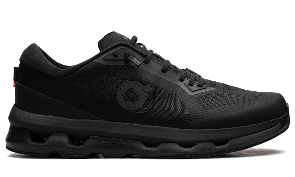 On Running Cloudzone "Kith Black" - 