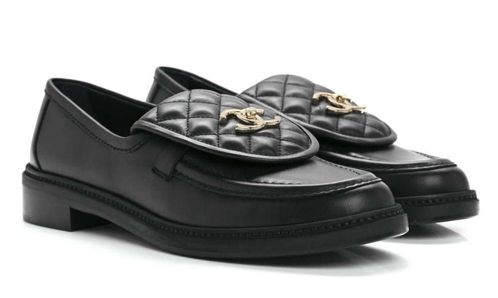 CHANEL Lambskin Quilted CC Turnlock Loafers 41 Black - ARABIA LUXURY