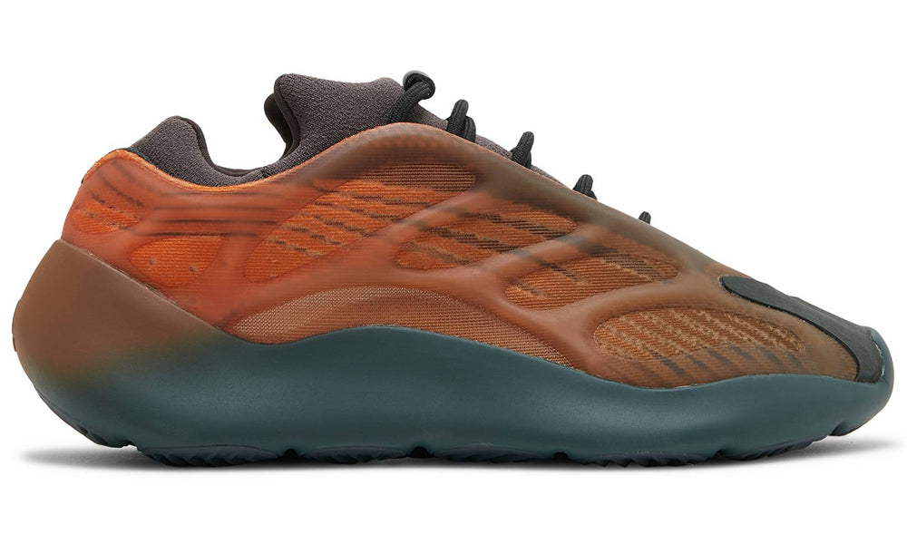 Adidas Yeezy 700 V3 "Copper Fade" - ARABIA LUXURY