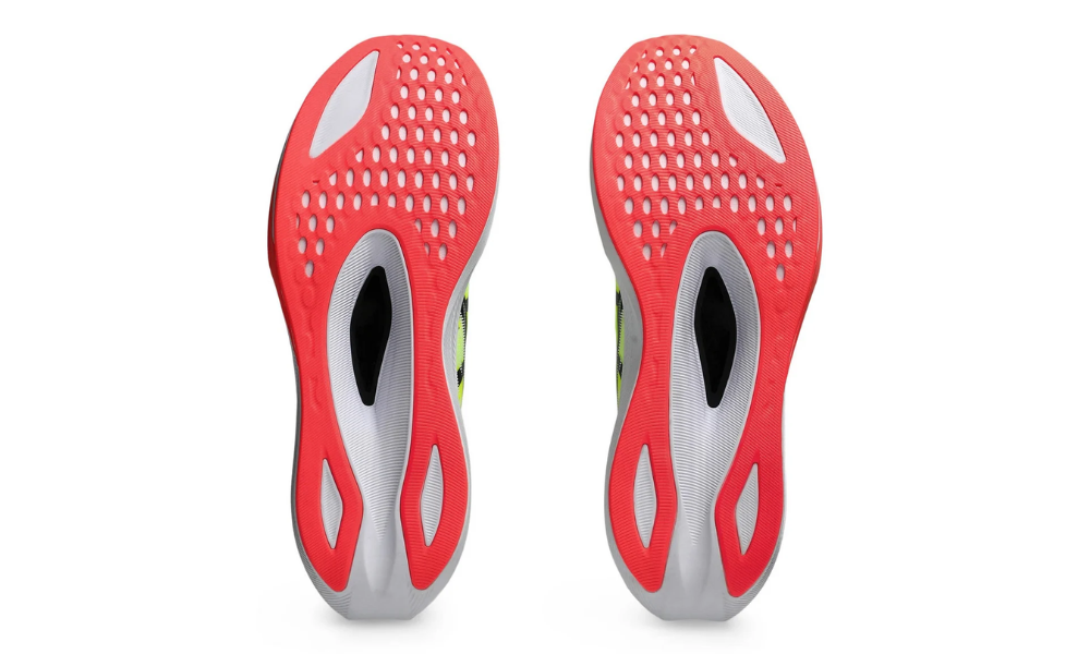 Asics Magic Speed 4 "Safety Yellow / Black" - 