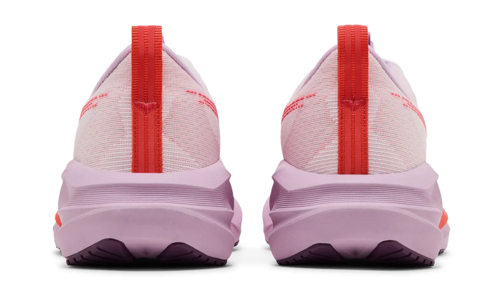 Asics Novablast 5 'Coral Reef' -