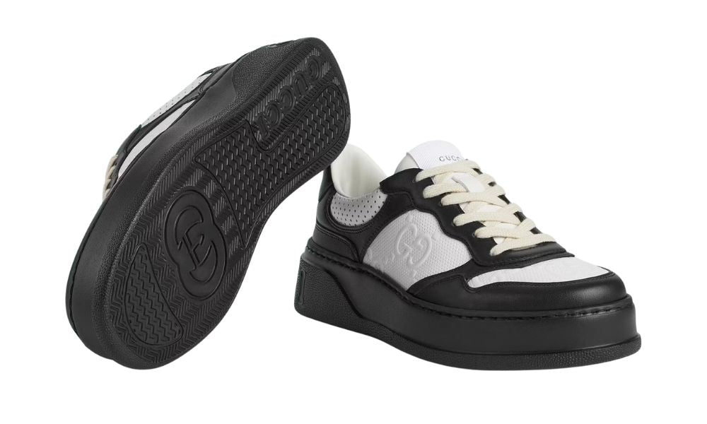 Gucci Wmns GG Embossed Sneaker 'Black White' - ARABIA LUXURT