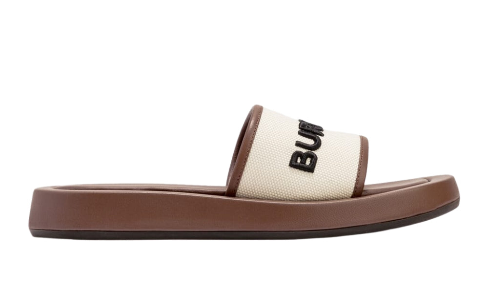 Burberry Buckingham Slide - ARABIA LUXURY