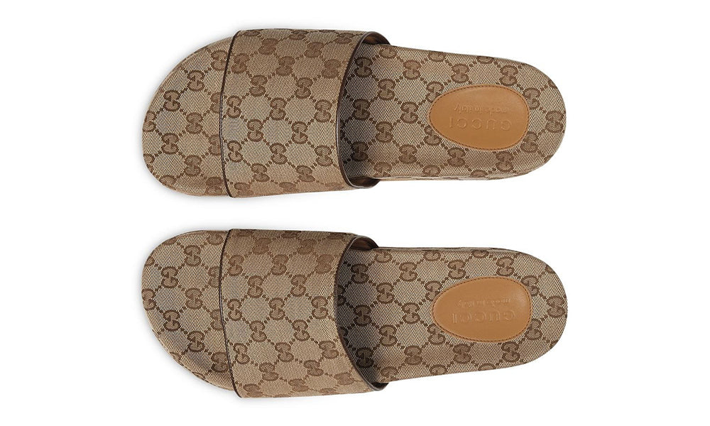 Gucci GG Supreme print slides - ARABIA LUXURY