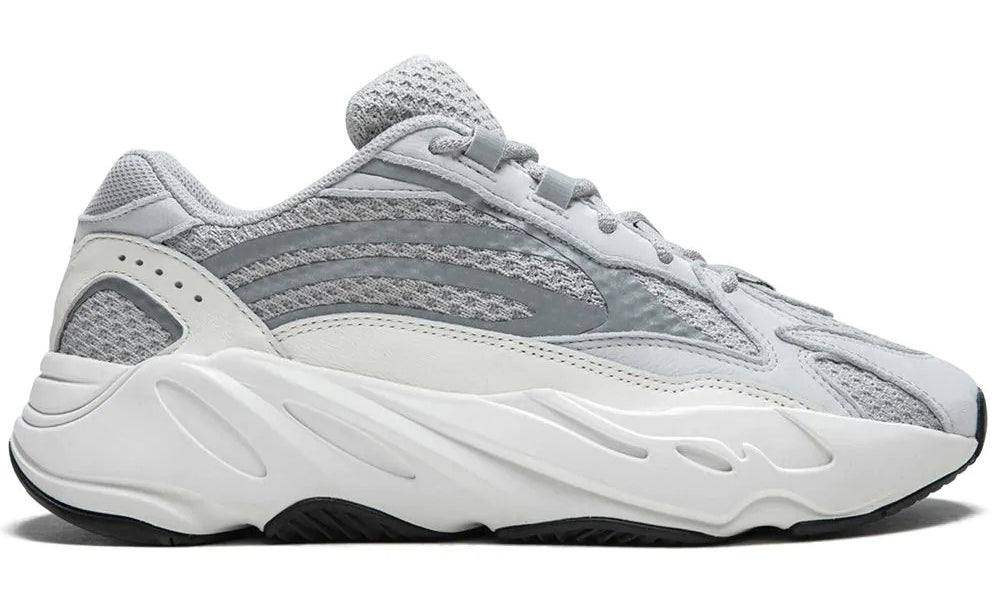 Adidas Yeezy 700 V2 "Static" sneakers - ARABIA LUXURY