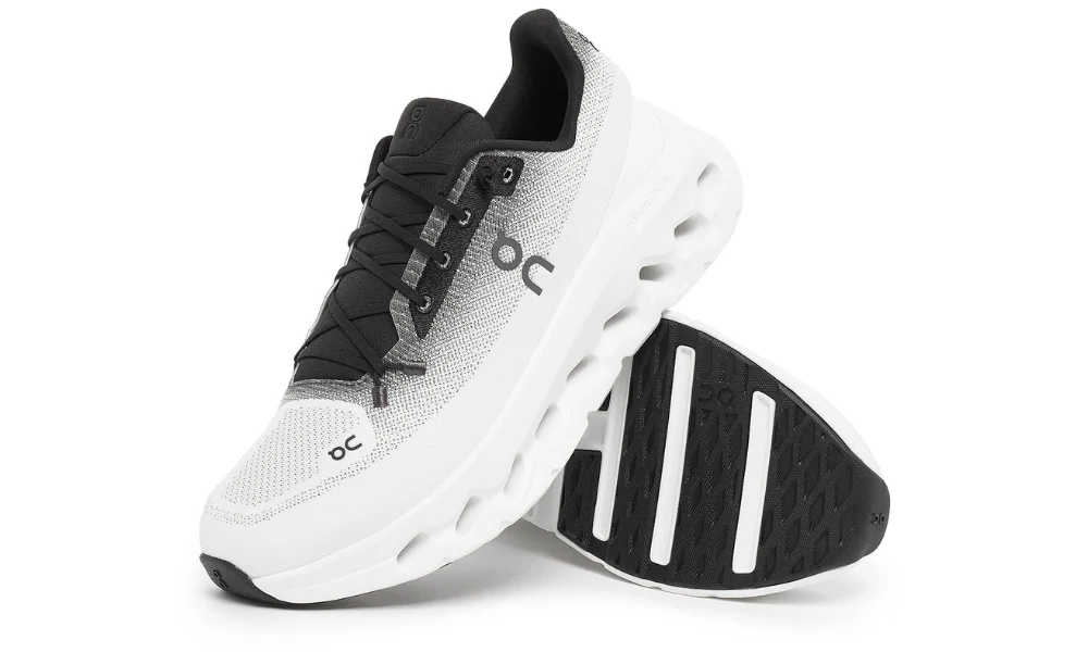 On Cloudtilt "Black/Ivory" - 